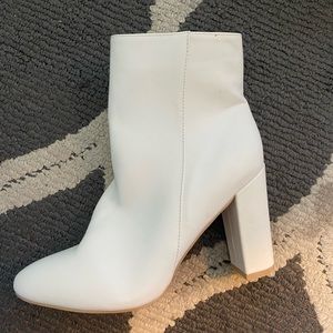 White High Heeled Boots